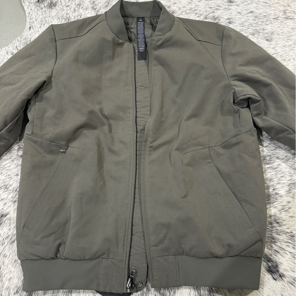 Men Lululemon Bomber Jacket